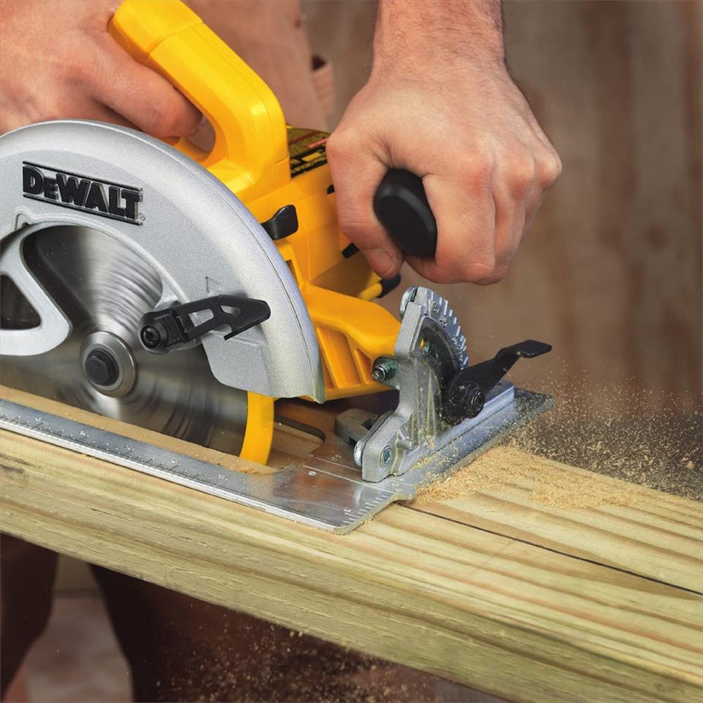 Sierra Circular Dewalt DWE560-B3 7-1/4  1400W – FERREKUPER