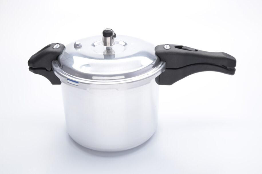 Olla Presion Ultra Ce 6L UNIVERSAL L25690 img #1