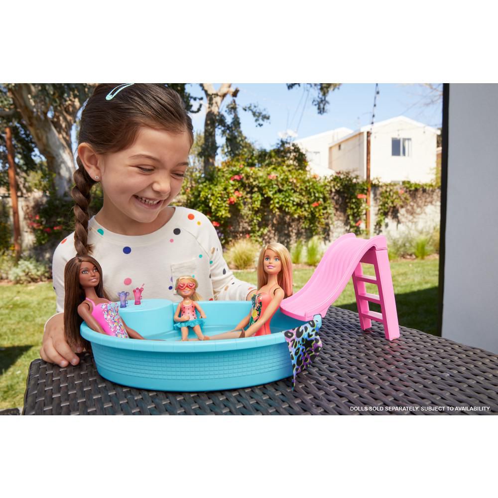 Barbie piscina best sale glam con muñeca