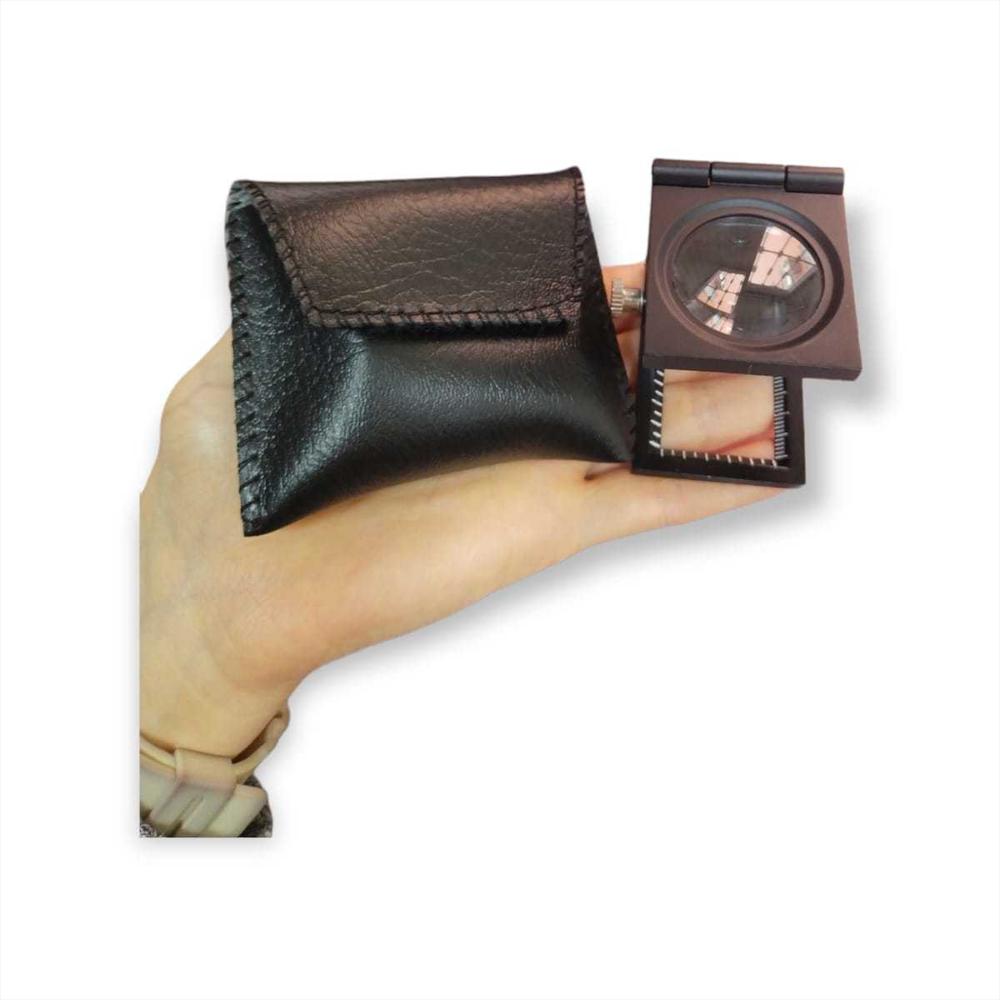 Lupa Cuenta Hilos Metálica Luz Led 10X Base 2.5Cm + Estuche
