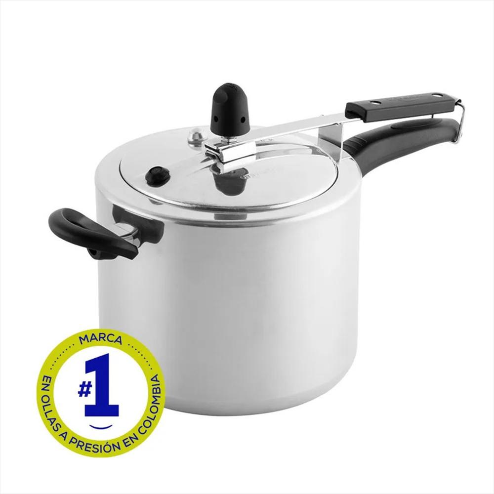 Olla A Presión Esencial 8 Litros Universal L24802
