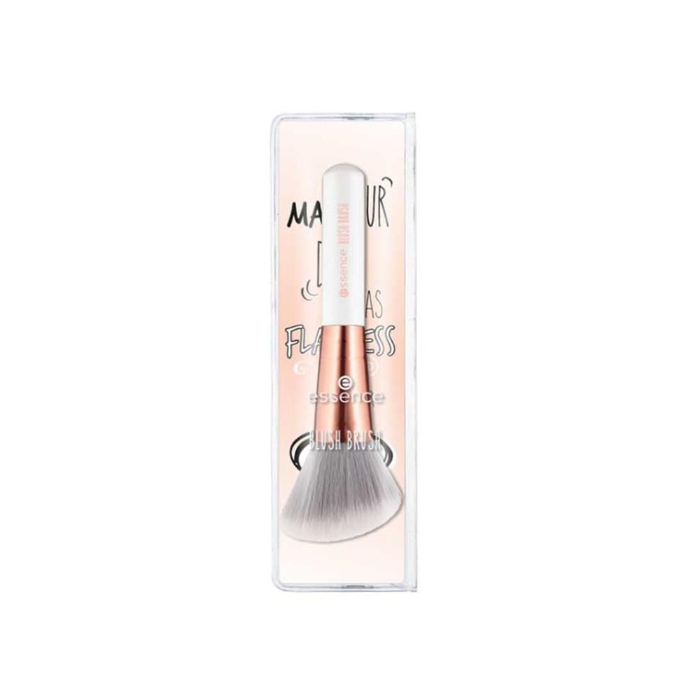 Brocha ESSENCE Para rubor (1 und)
