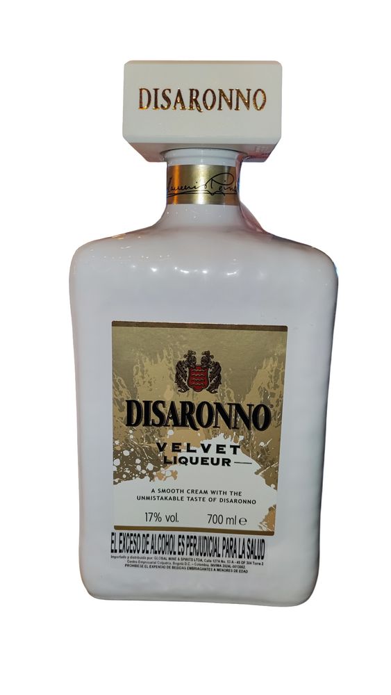 Licor AMARETO D SARON velvet liqueur (700 ml)