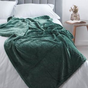 Cobija Chevron 140X 200 Flannel Fleece Embosada DISTRIHOGAR PT22182  E15458