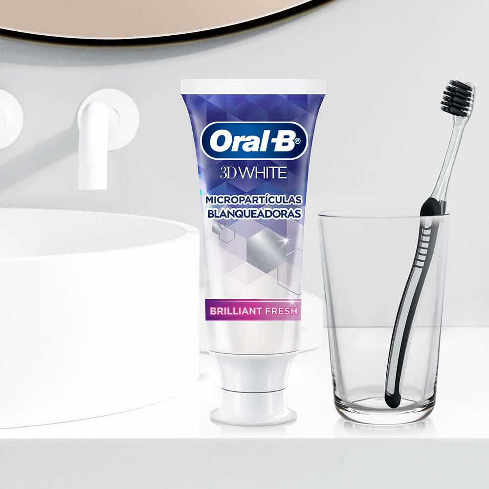 Crema + cepillo de dientes ORALB 3d white brilliant fresh (1  und) img #3