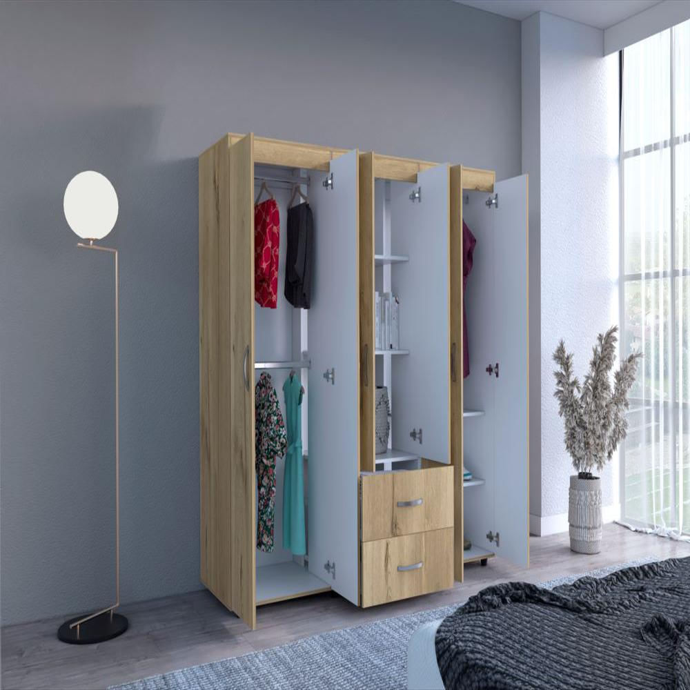 Closet Bariloche Bombay, Café Claro