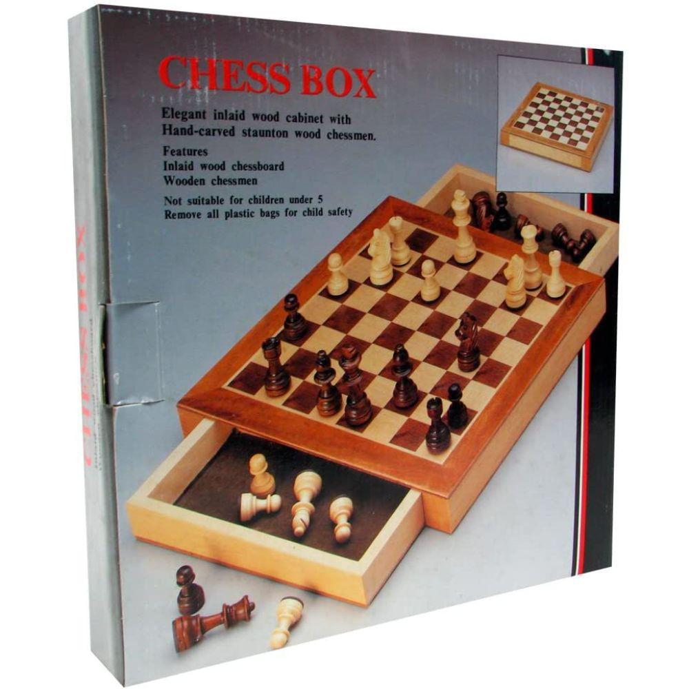 Elegante Gabinete De Ajedrez De Madera Trademark Games img #3