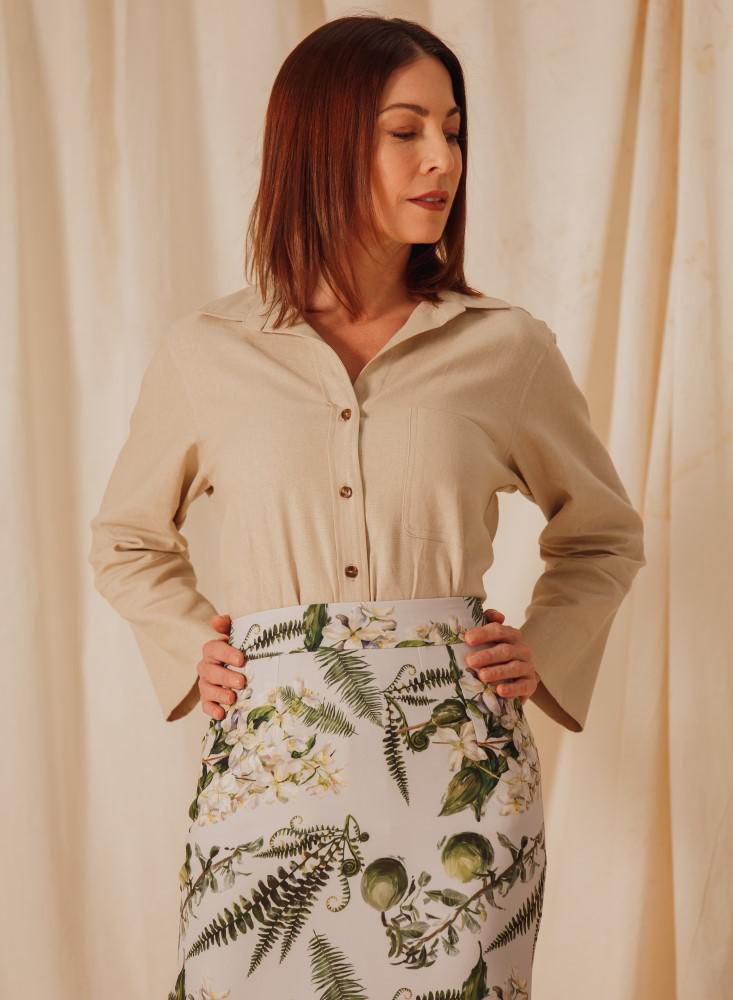 Blusa  Clásica BLUSS img #2