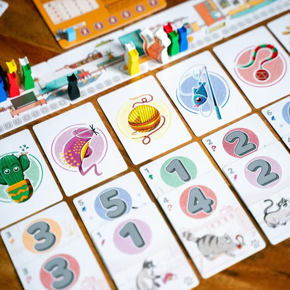 Juego De Mesa Cat Between Us Español img #5