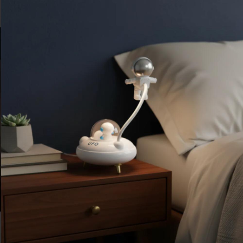 Lámpara De Mesa Luz Led Decorativa Recargable Astronauta img #2