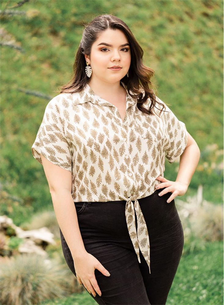 Blusa Estampada Anudada Para Dama Plus Size XXL Marfil