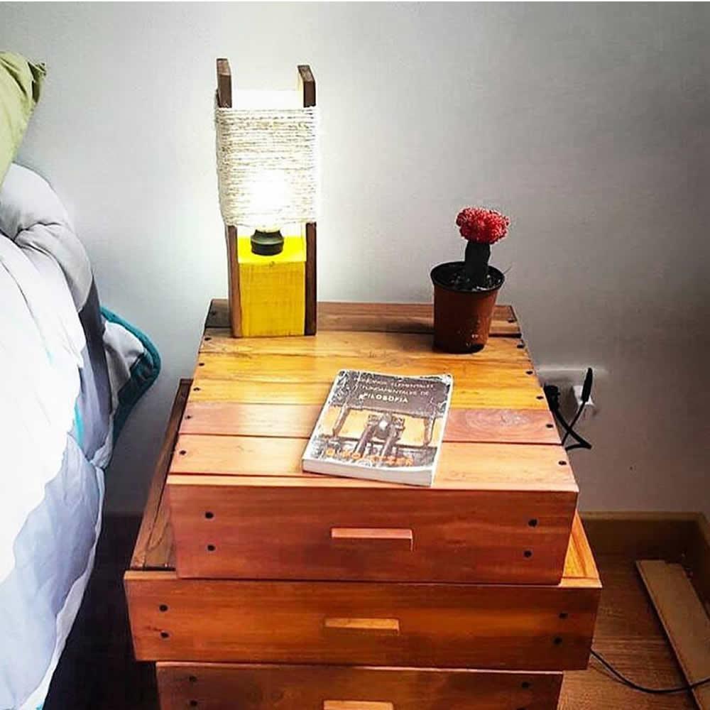 Lampara De Mesa Vintage En Madera Amarilla img #4